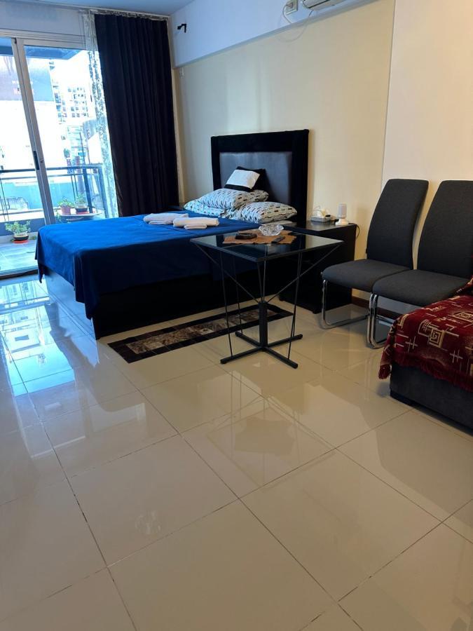 Artur Apartment *
