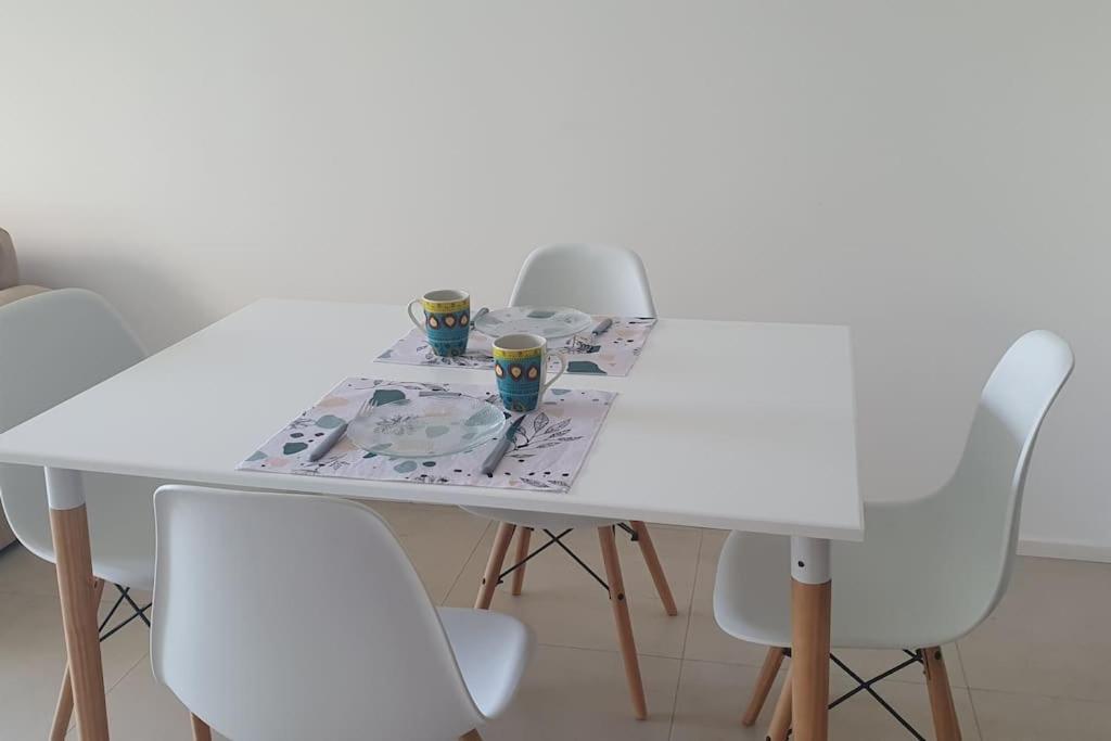 De Categoria Sobre Av. Cordoba Apartment *