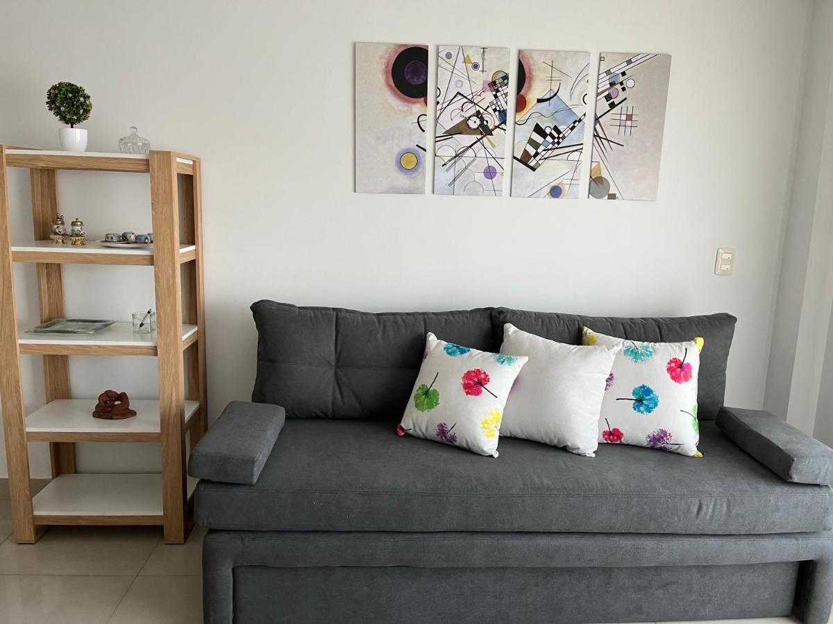 Apartamento 2 Ampios Ambientes Av Cordoba-palermo-exelente Ubicacion
