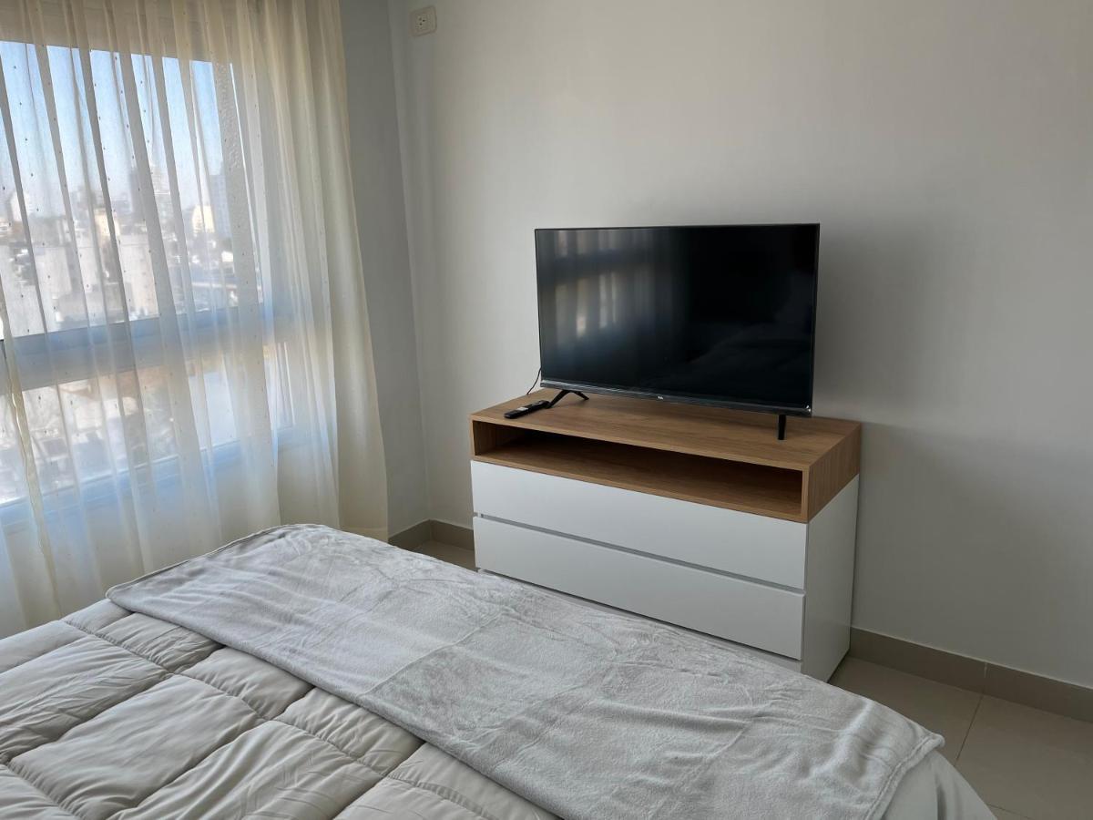 2 Ampios Ambientes Av Cordoba-palermo-exelente Ubicacion