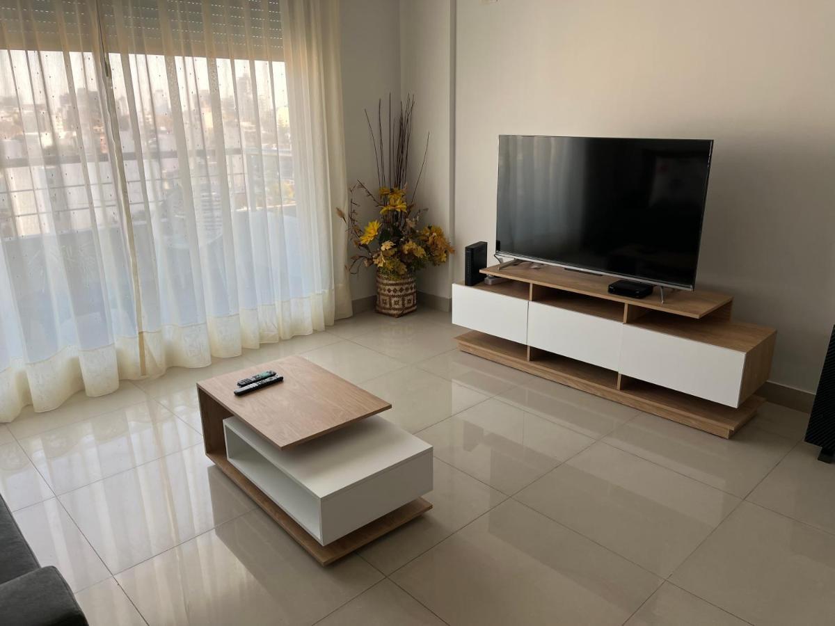 Apartamento 2 Ampios Ambientes Av Cordoba-palermo-exelente Ubicacion *