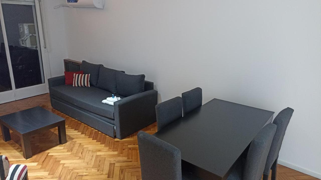Amplio Departamento 3 Amb En Muy Buena Ubicacion Apartamento