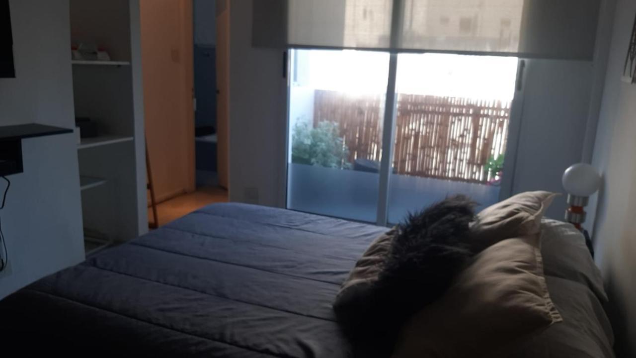 Moderno Departamento Con Balcon En Recoleta Apartamento *