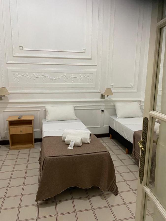 Alma Portena Hotel 2*