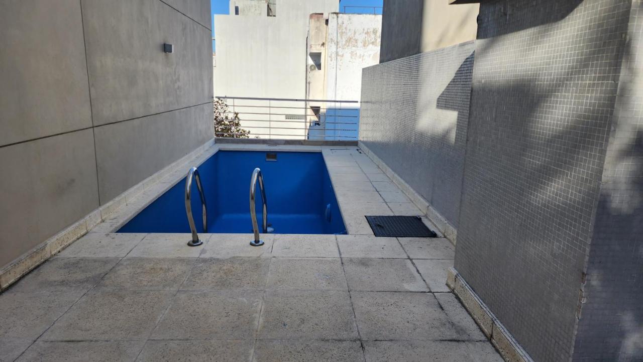 Departamento A Metros De La Rural Y La Embajada Apartamento