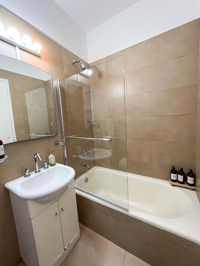 Confort Y Luz En Recoleta 4 Pax Apartamento Buenos Aires