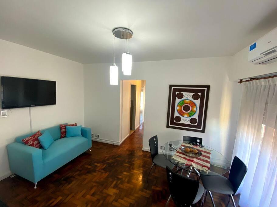 Departamento De 2 En Almagro *