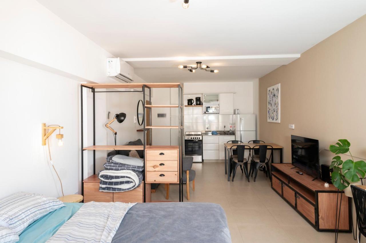 Apartamento Ex 11g! Piso Alto Con Pileta, Centro Ba, 3pax *
