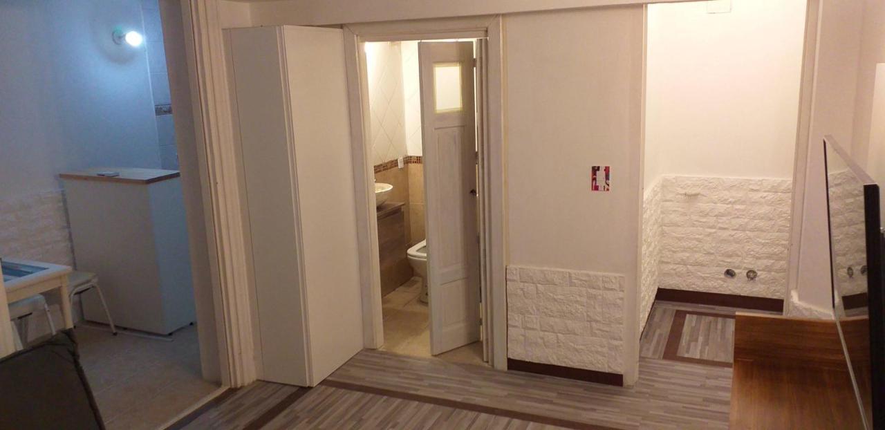 Centrico Y Espacioso Monoambiente Con Cocina * Buenos Aires