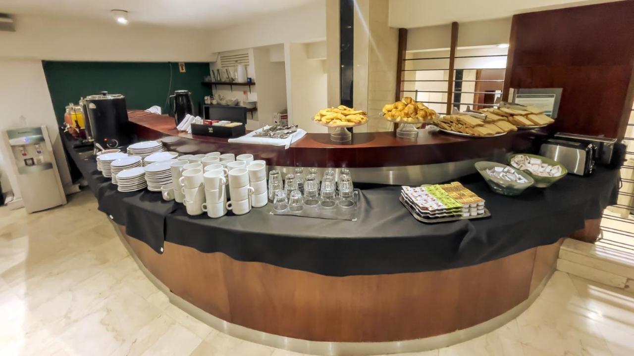 Hotel Reconquista Plaza Ciudad Autónoma de Buenos Aires