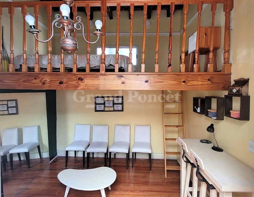Historic San Telmo Cozy Spacious Apt Large Groups And Families For Your Perfect Stay, Atencion Precio De Reserva En Dolares O Pesos Dolar Blue Ciudad Autónoma de Buenos Aires