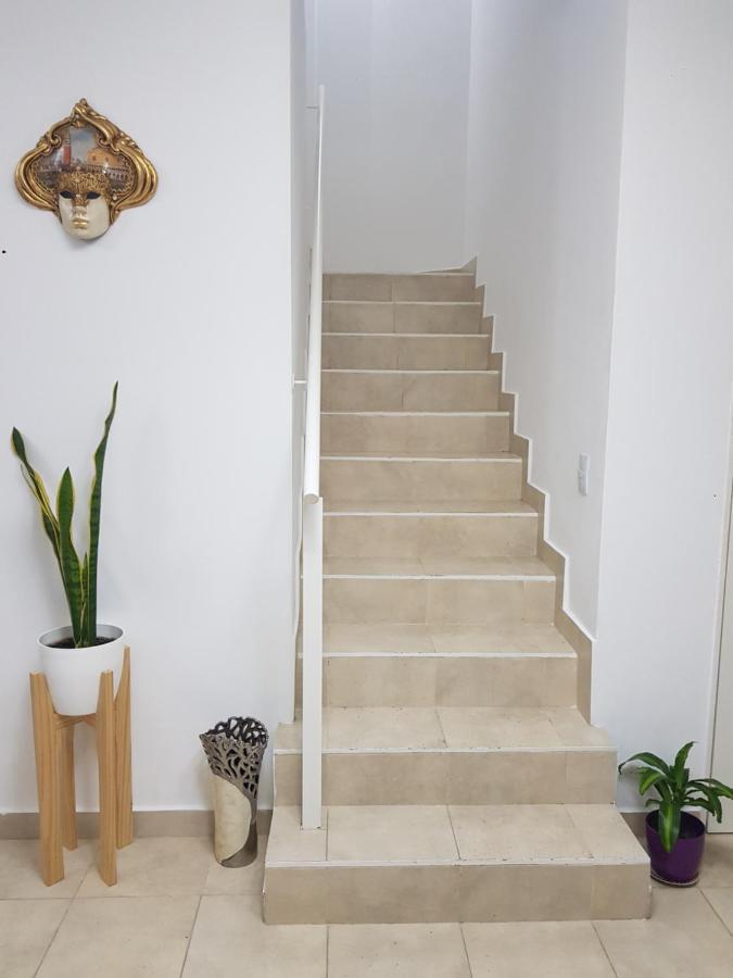 Jazzy-habitacion En Dpto Compartido Homestay
