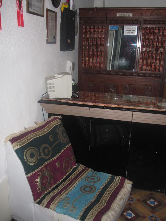 Minerva Hotel *