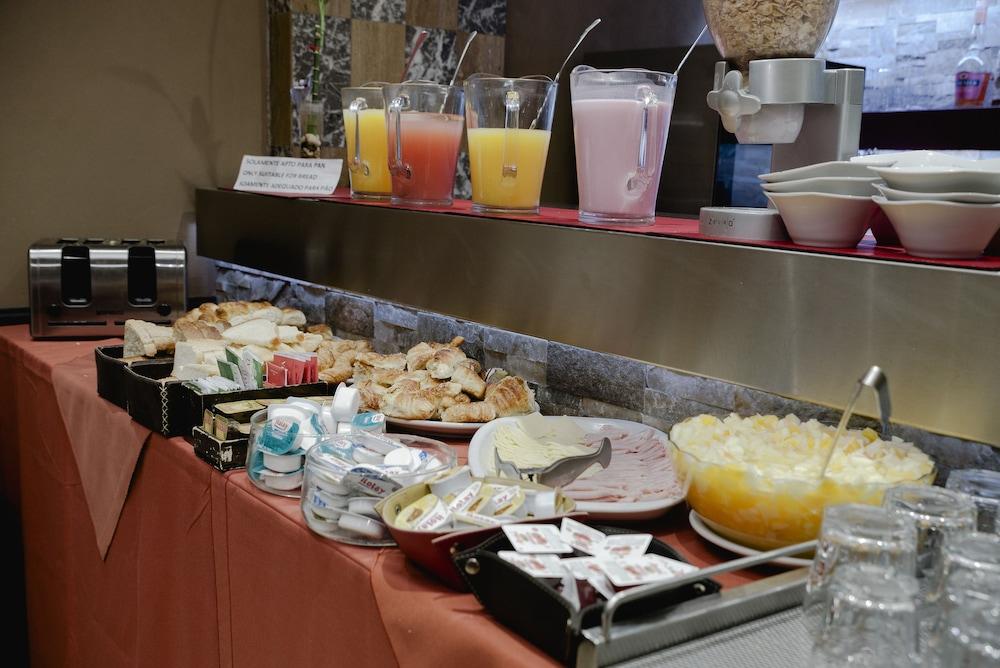 Hotel Tucuman Palace 2*