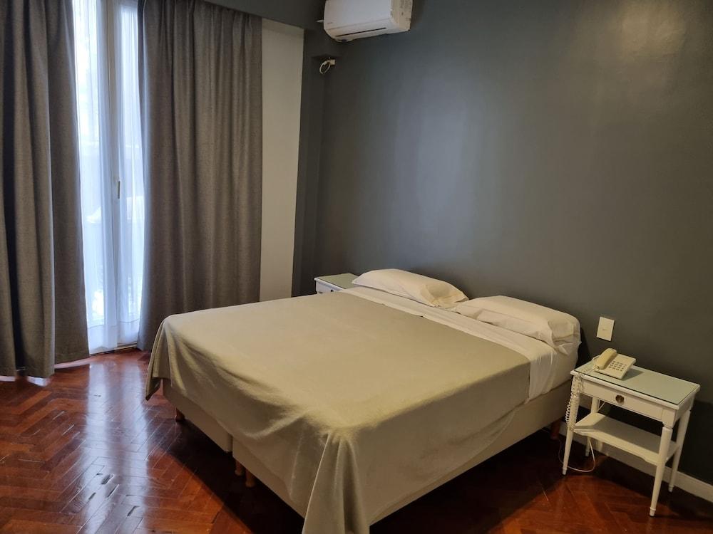 Regis Orho 3* Ciudad Autónoma de Buenos Aires