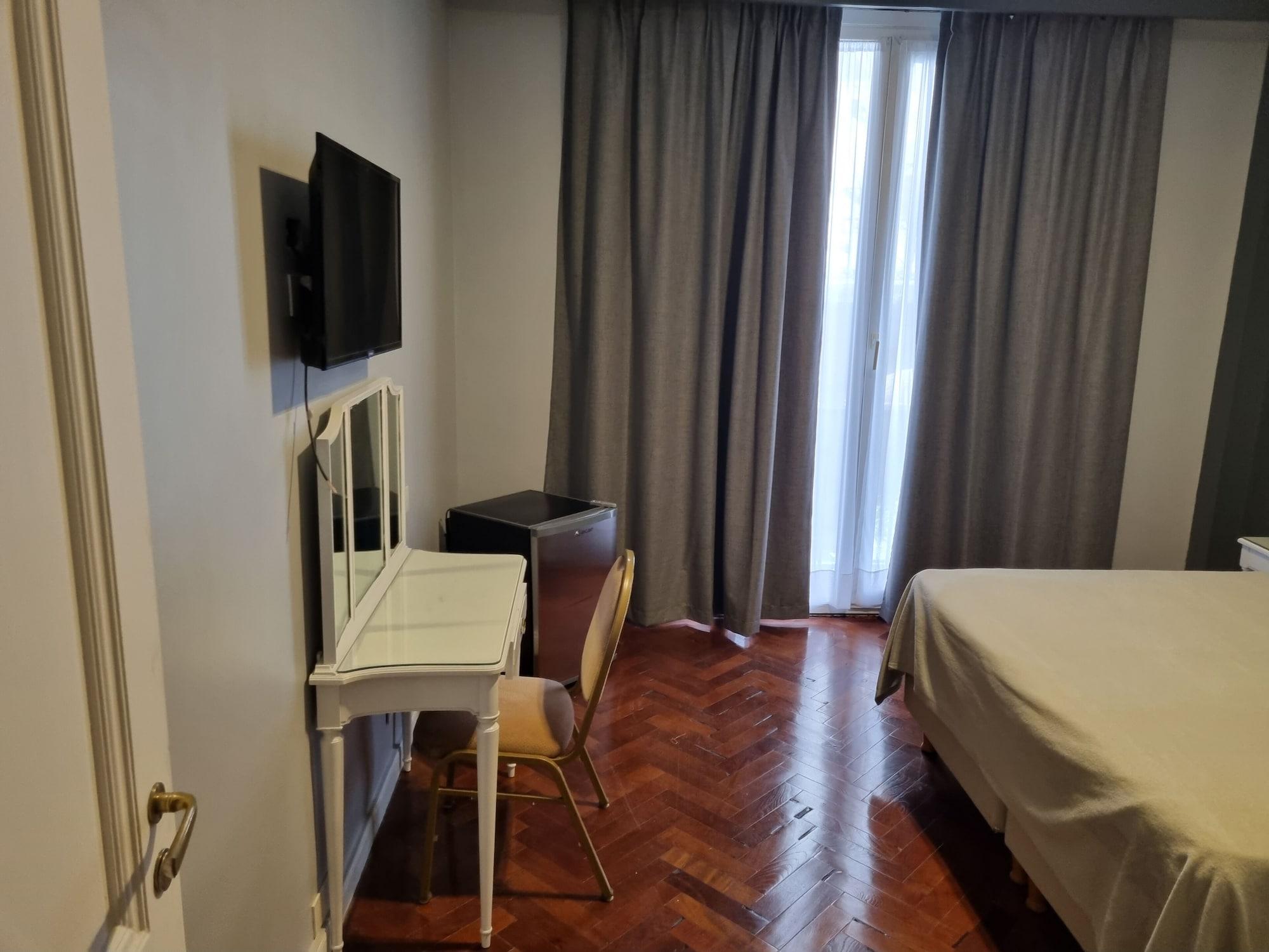 Regis Orho 3* Ciudad Autónoma de Buenos Aires