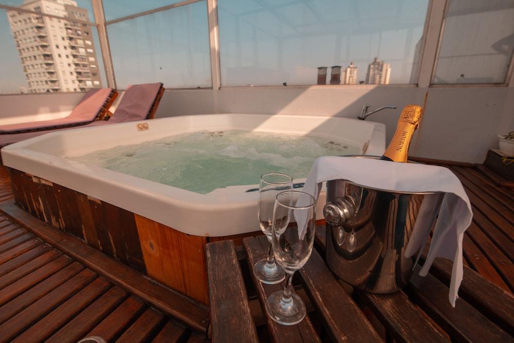 Apartahotel Isi Baires 3*