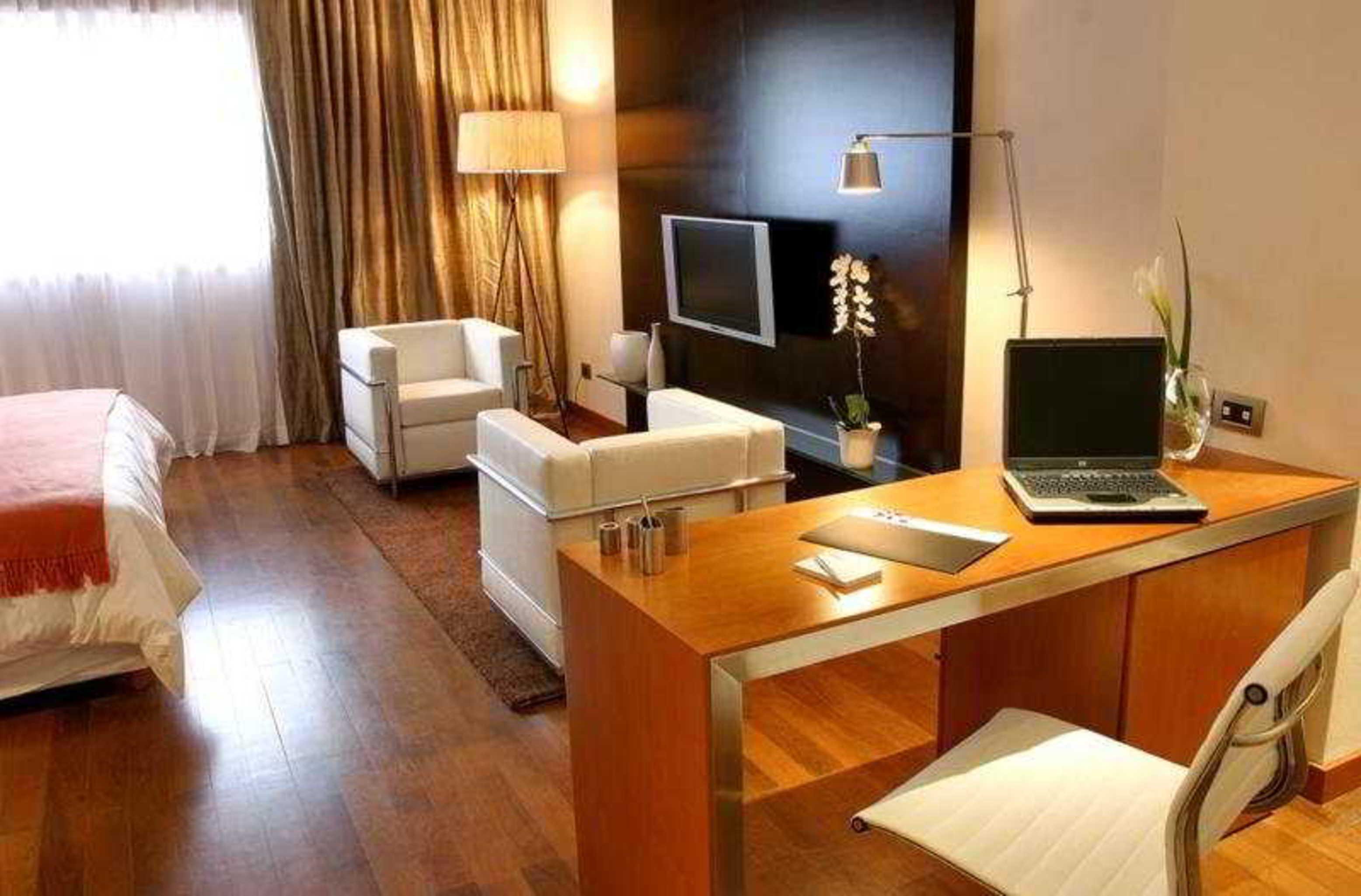 725 Continental 5* Ciudad Autónoma de Buenos Aires