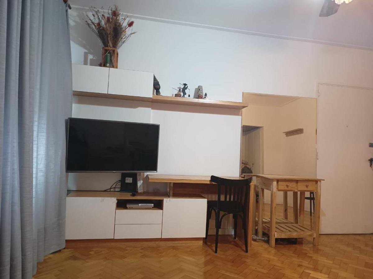 Apartamento Comodo Y Luminoso Departamento En Buenos Aires, Tambien Hablamos Portugues! *