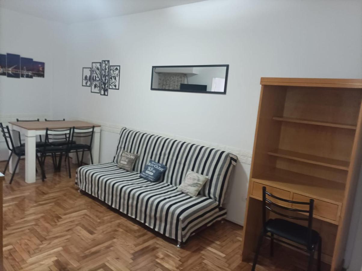 Apartamento Con La Calidez De Tu Hogar En Belgrano *