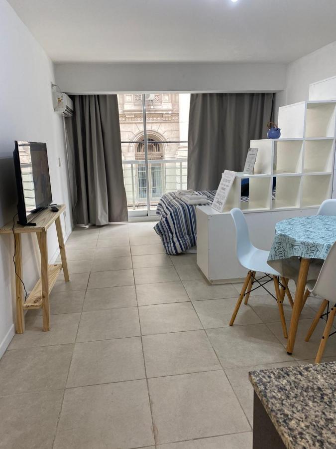 Viamonte Apartamento *