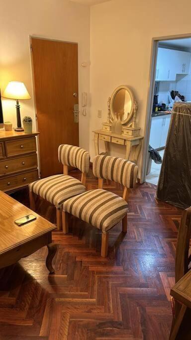 Panoramic Loft: Luxe 2br With Private Parking Near Metro