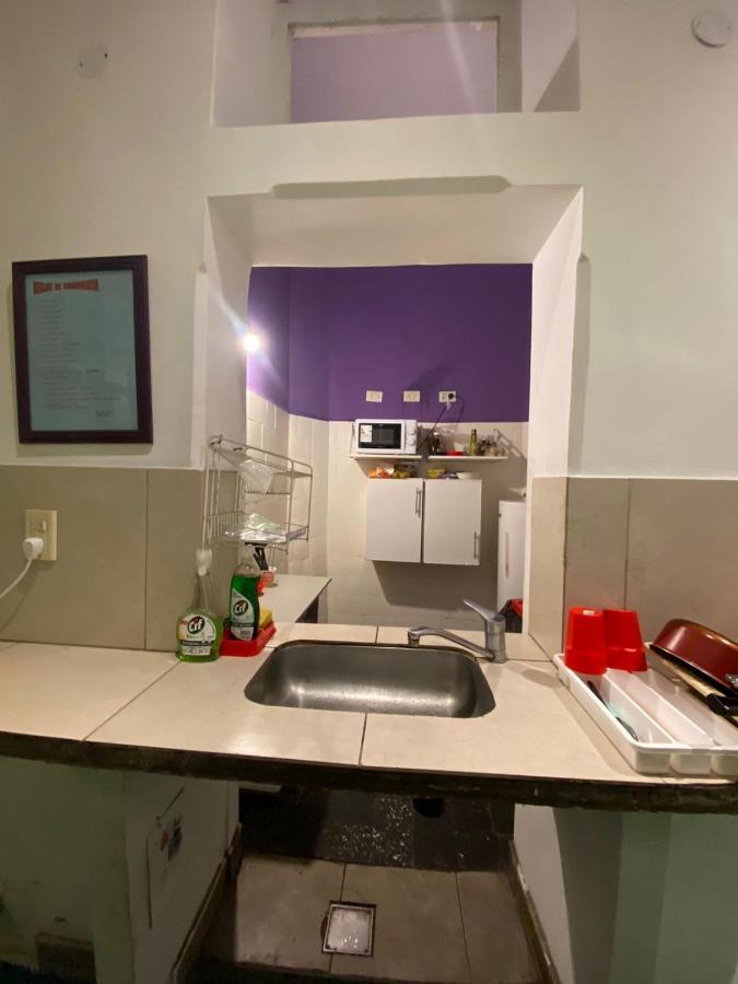 Hostal Residencia Estudiantes Recoleta *