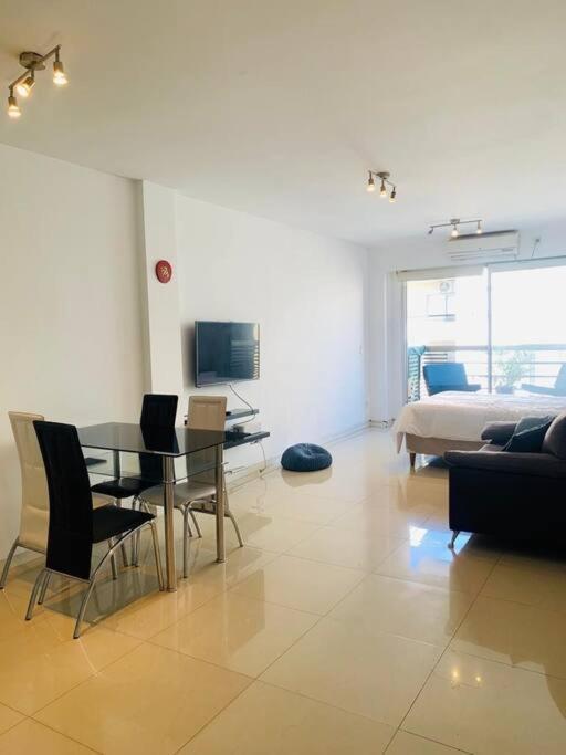 Sunny & Spacious Studio * Ciudad Autónoma de Buenos Aires