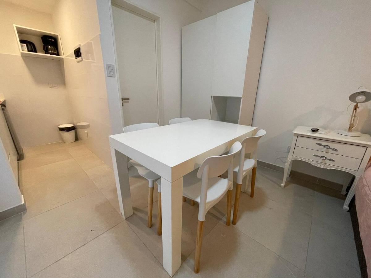 Modern Newly Renovated In Canitas Apartamento *