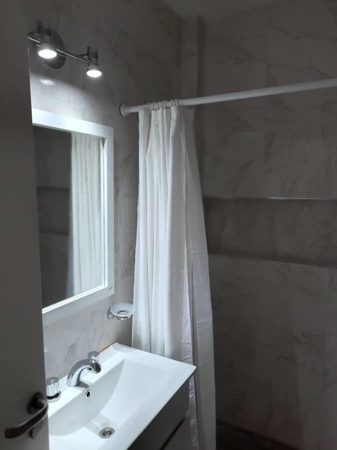 Departamentito En Recoleta Apartment