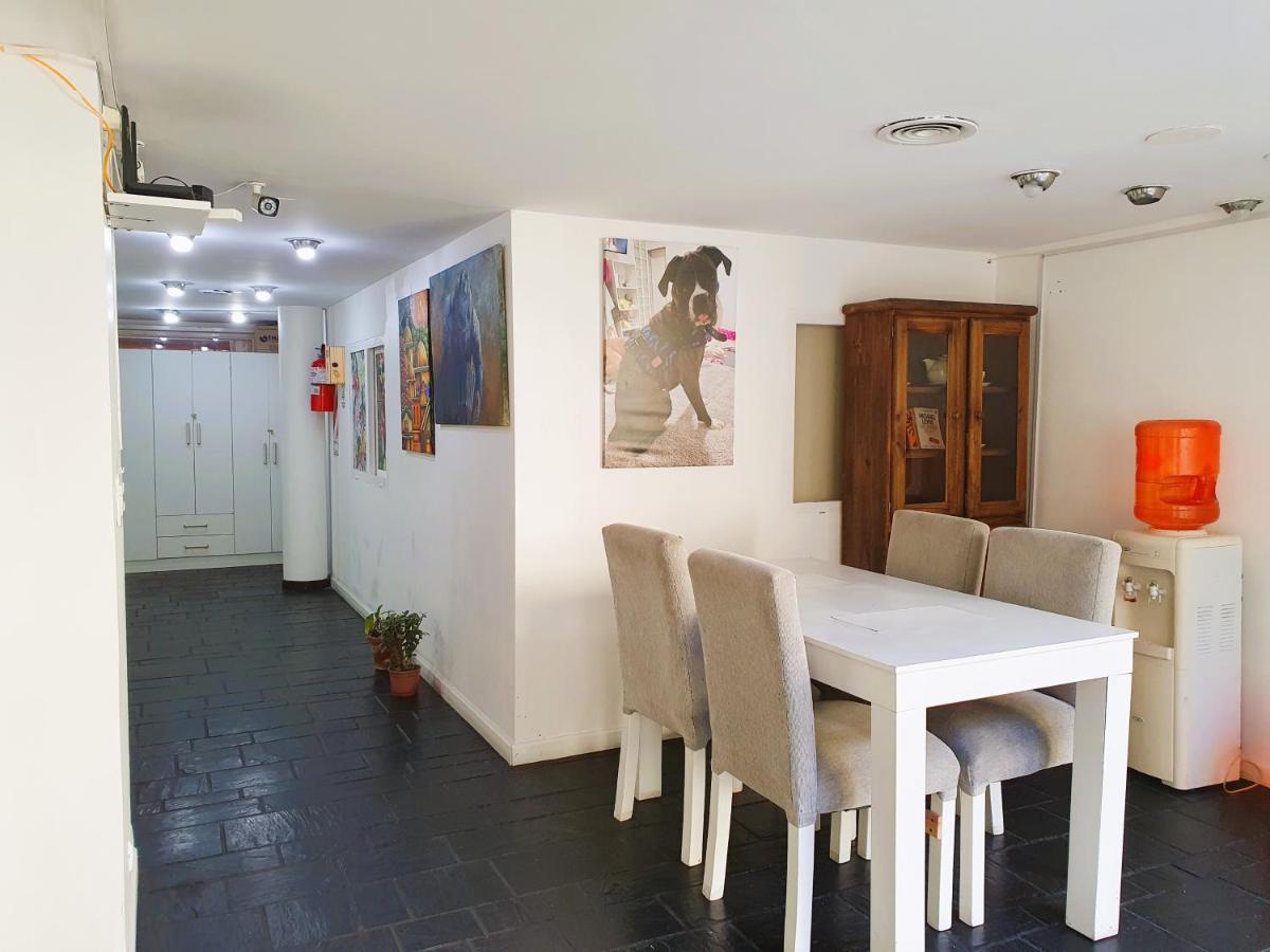 Habitaciónes En Casa Con Piscina En Palermo