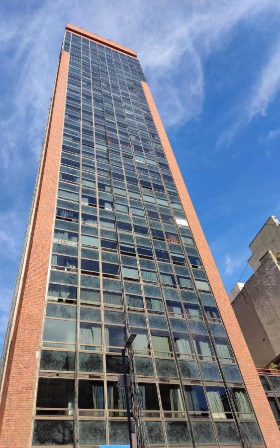 Apartamento Center *