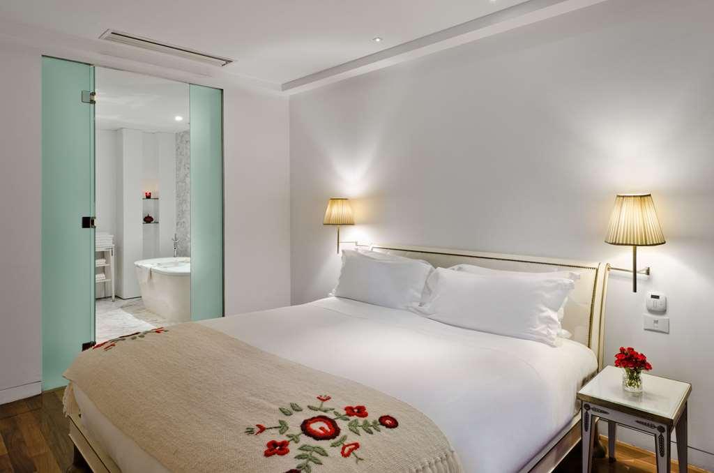 Faena * Ciudad Autónoma de Buenos Aires