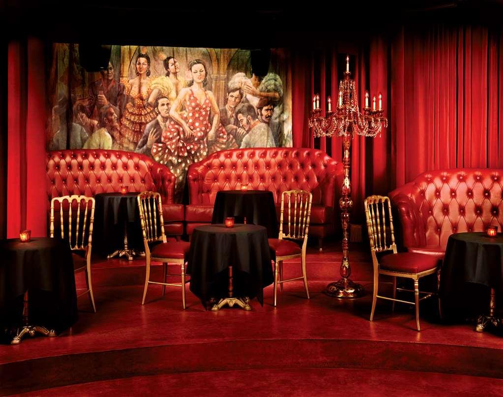 Faena Hotel *