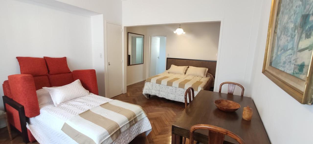 Spacious Near Obelisk Comfort And Style Apartment *