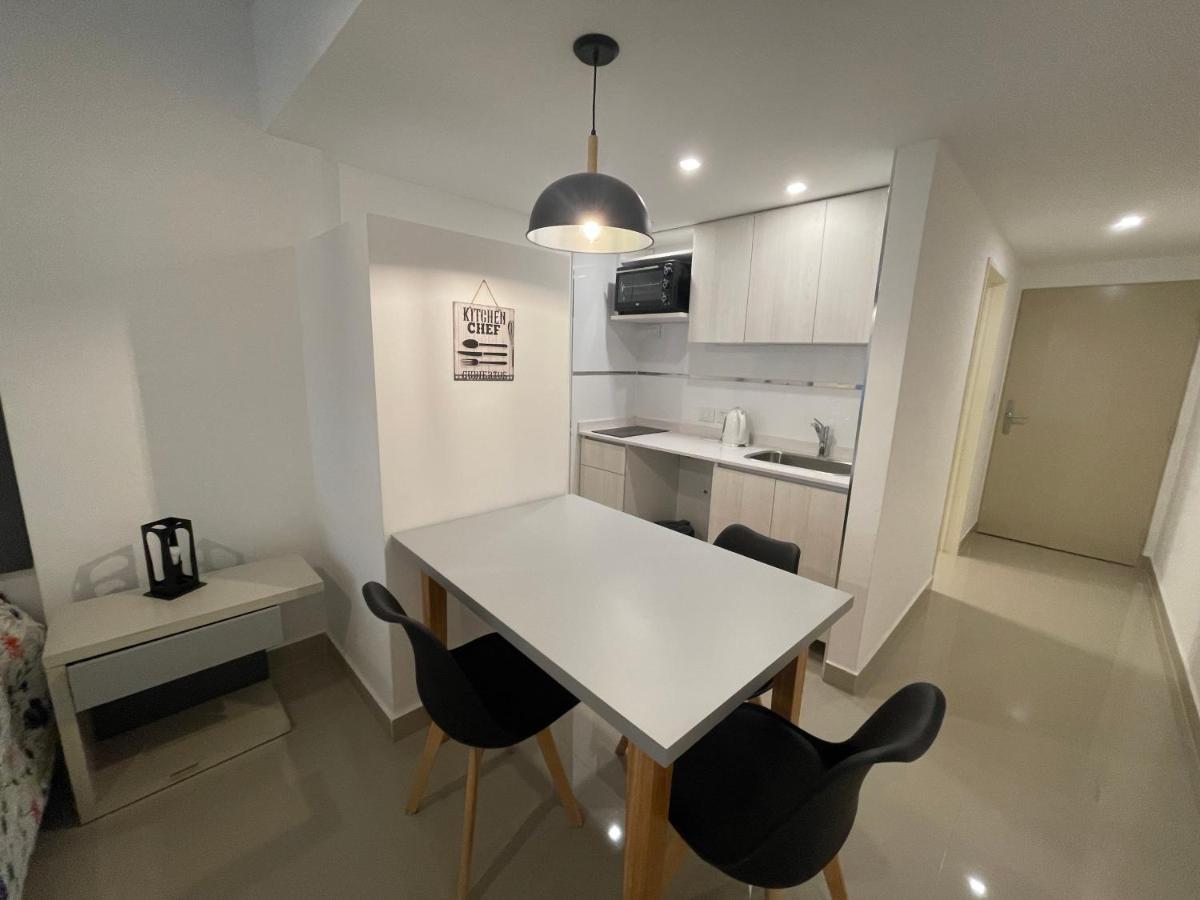 Apartment Modern In San Telmo - Paseo De La Cisterna -405 Buenos Aires