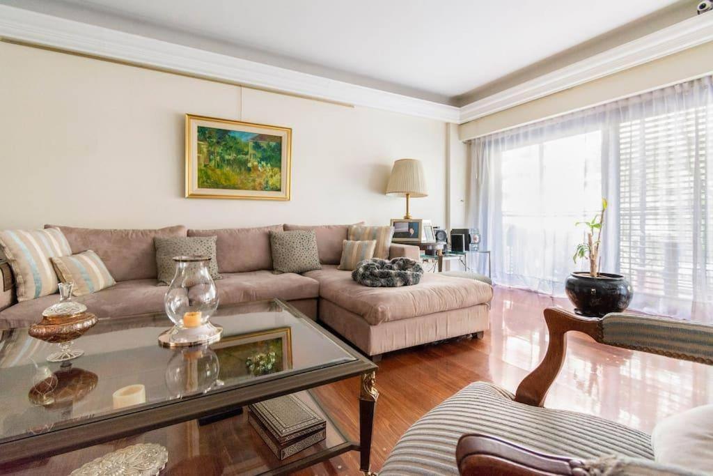 Apartment Se Alquila En Suite. Convive C/ Gatos