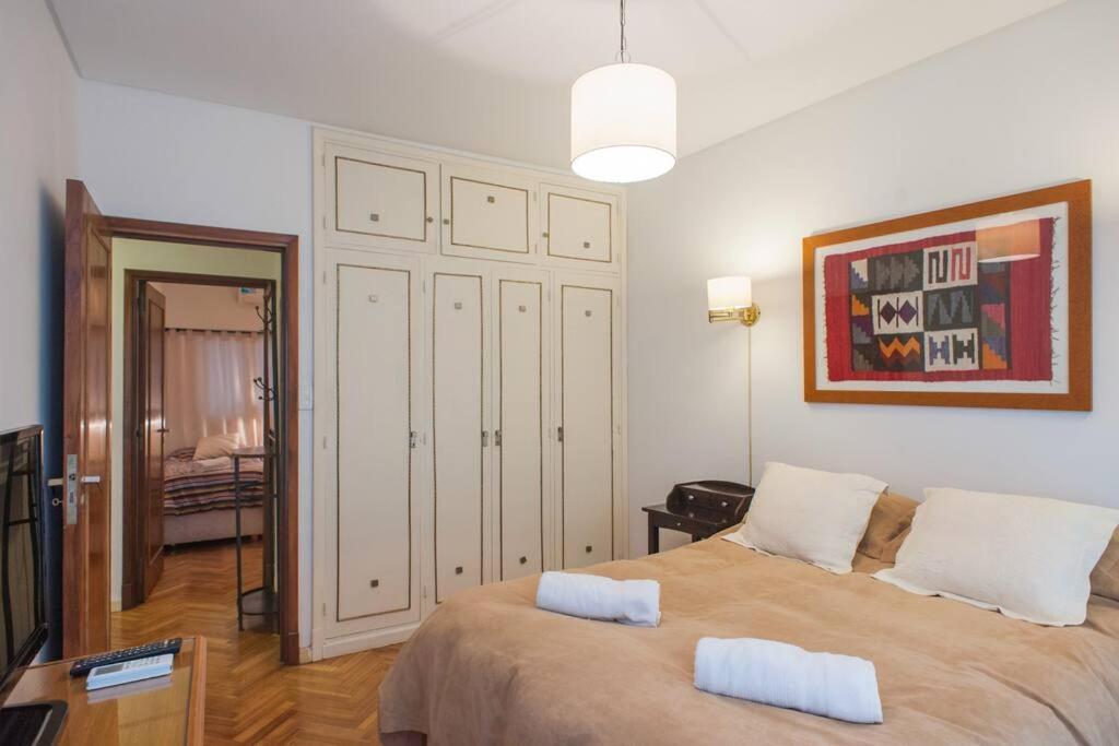 Apartamento Beruti Home. Modern & Elegant!