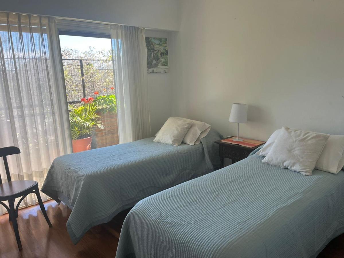 Apartamento Excelente Semipiso Todo Externo Frente A Plaza