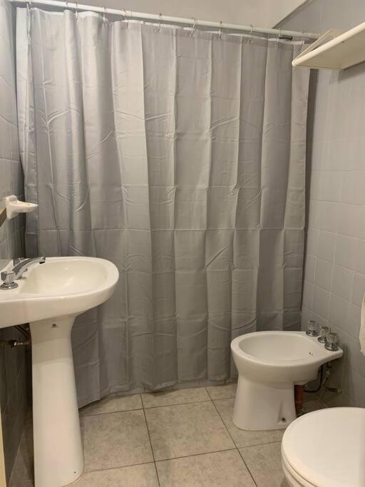 Apartamento Recoleta Departamento Con Patio. *