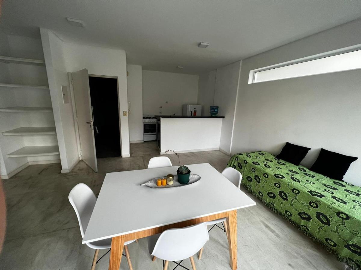 Apartamento Almagro Departamentos De Diseno 2 Ambientes Y Balcon