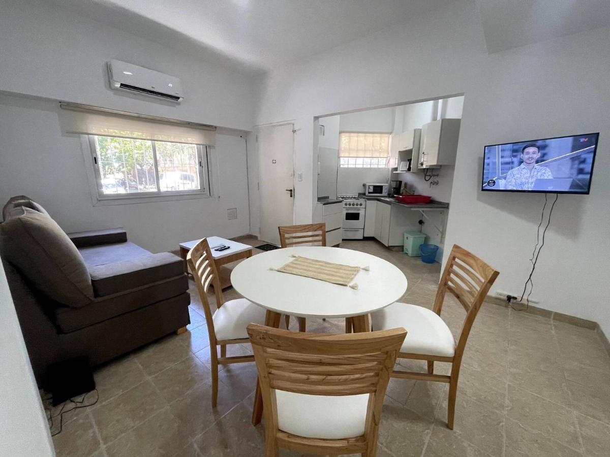 Apartamento Cozy Retreat Near River Plate Stadium