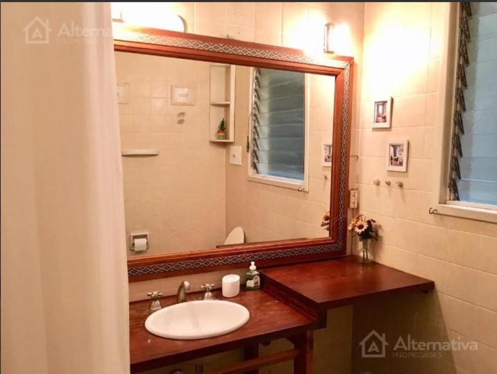 Departamento 2 Ambientes Recoleta - Excelente Ubicacion - 1 Dormitorio, Living, Cocina Y Bano * Ciudad Autónoma de Buenos Aires