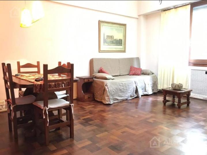 Departamento 2 Ambientes Recoleta - Excelente Ubicacion - 1 Dormitorio, Living, Cocina Y Bano