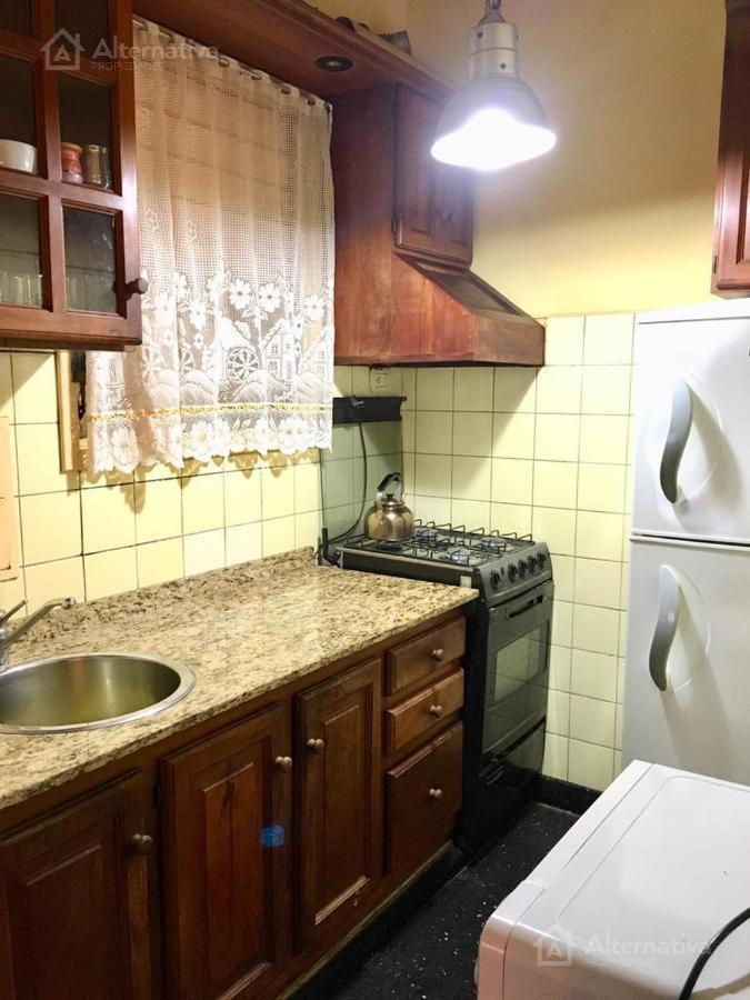 Apartamento Departamento 2 Ambientes Recoleta - Excelente Ubicacion - 1 Dormitorio, Living, Cocina Y Bano Ciudad Autónoma de Buenos Aires