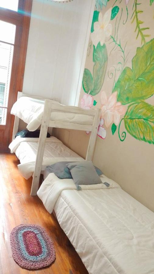Dante Y Compania Hostal *