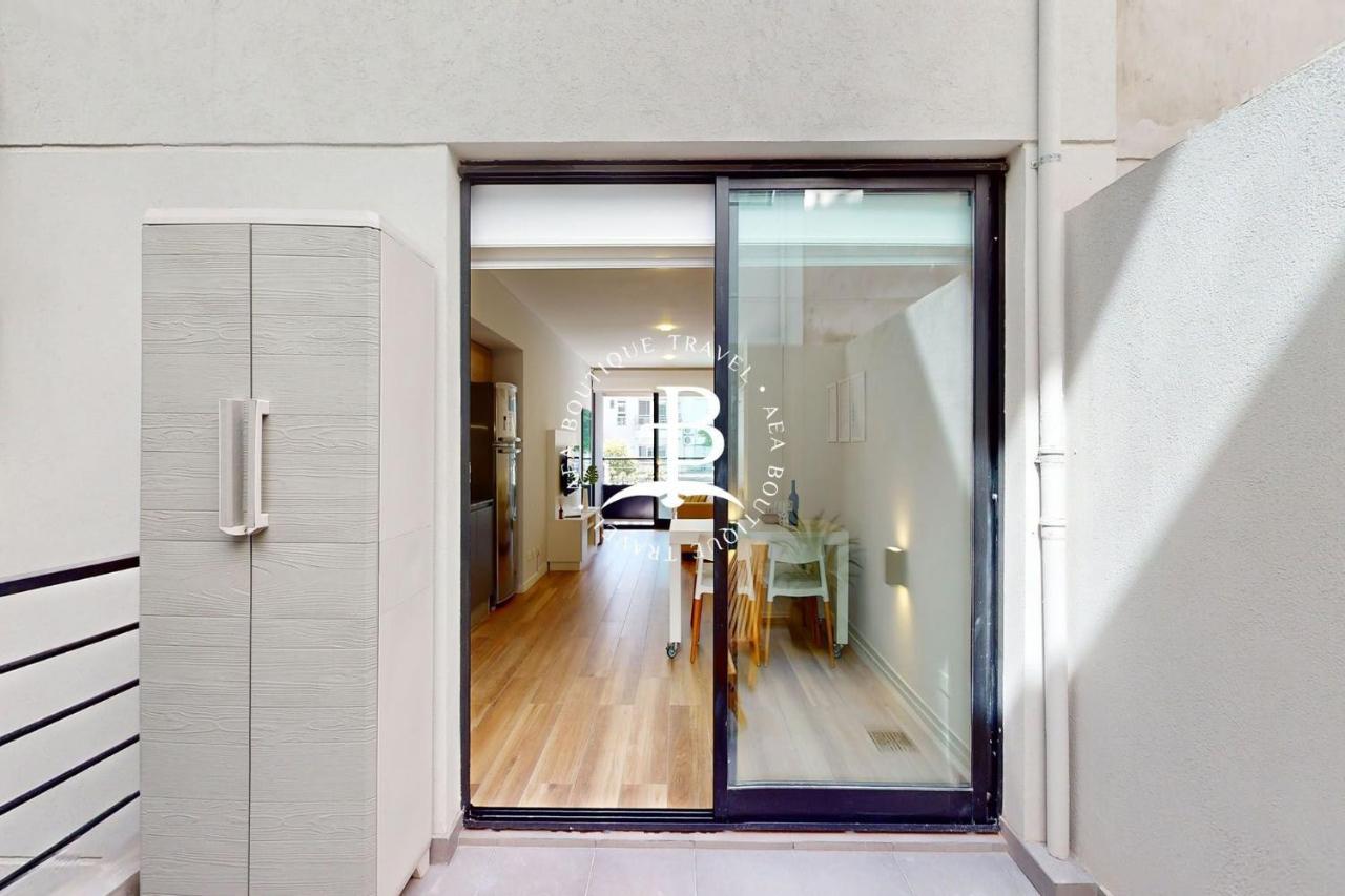 Un Balcon Con Parrilla Y Detalles Unicos De Decoracion * Buenos Aires