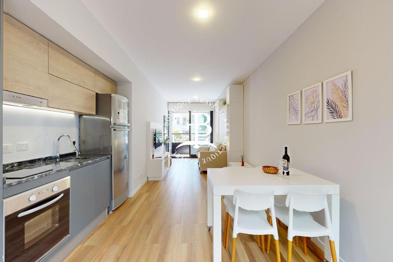 Apartamento Un Balcon Con Parrilla Y Detalles Unicos De Decoracion *