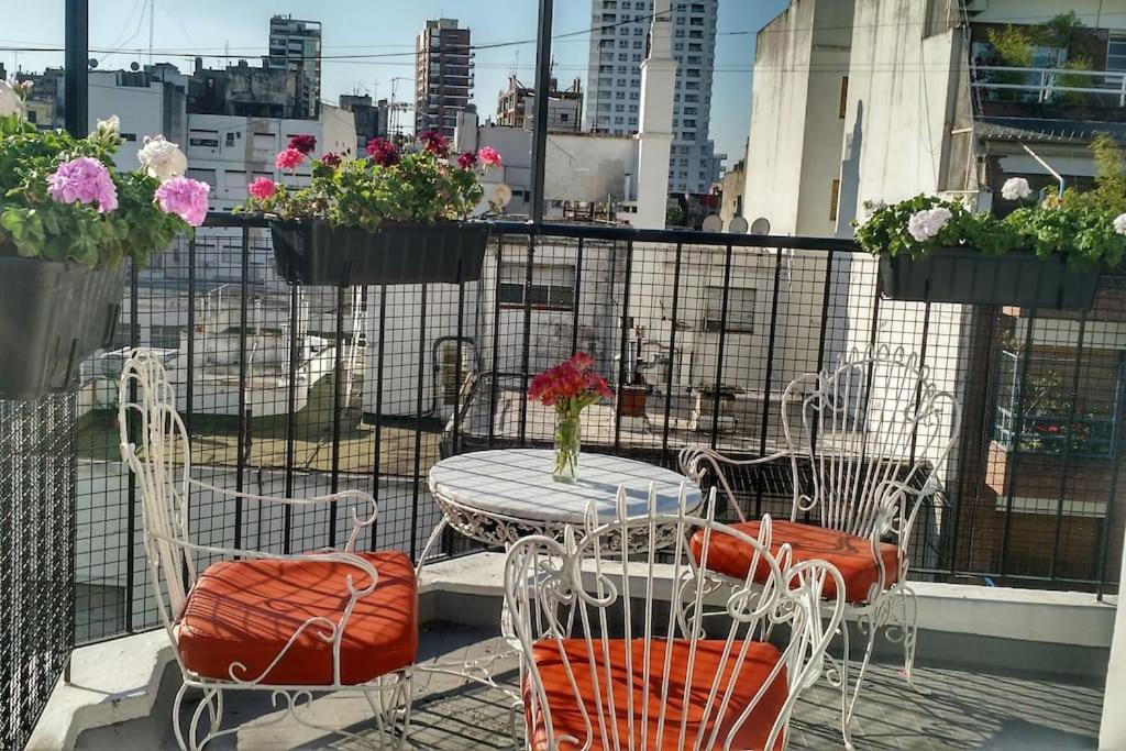 2 Bed 2 Bath In Palermo. Large Terrace. Apartamento *