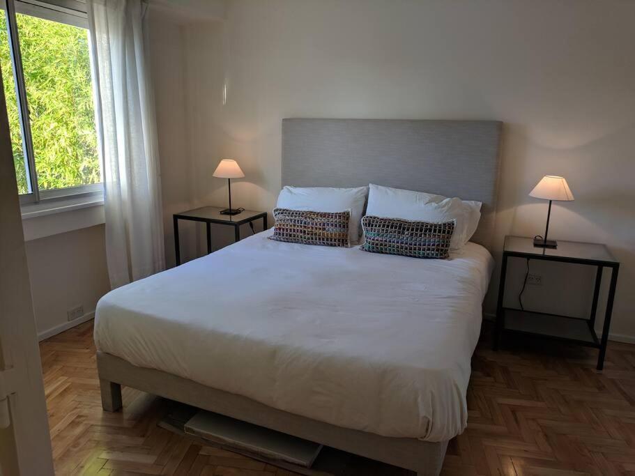 2 Bed 2 Bath In Palermo. Large Terrace.